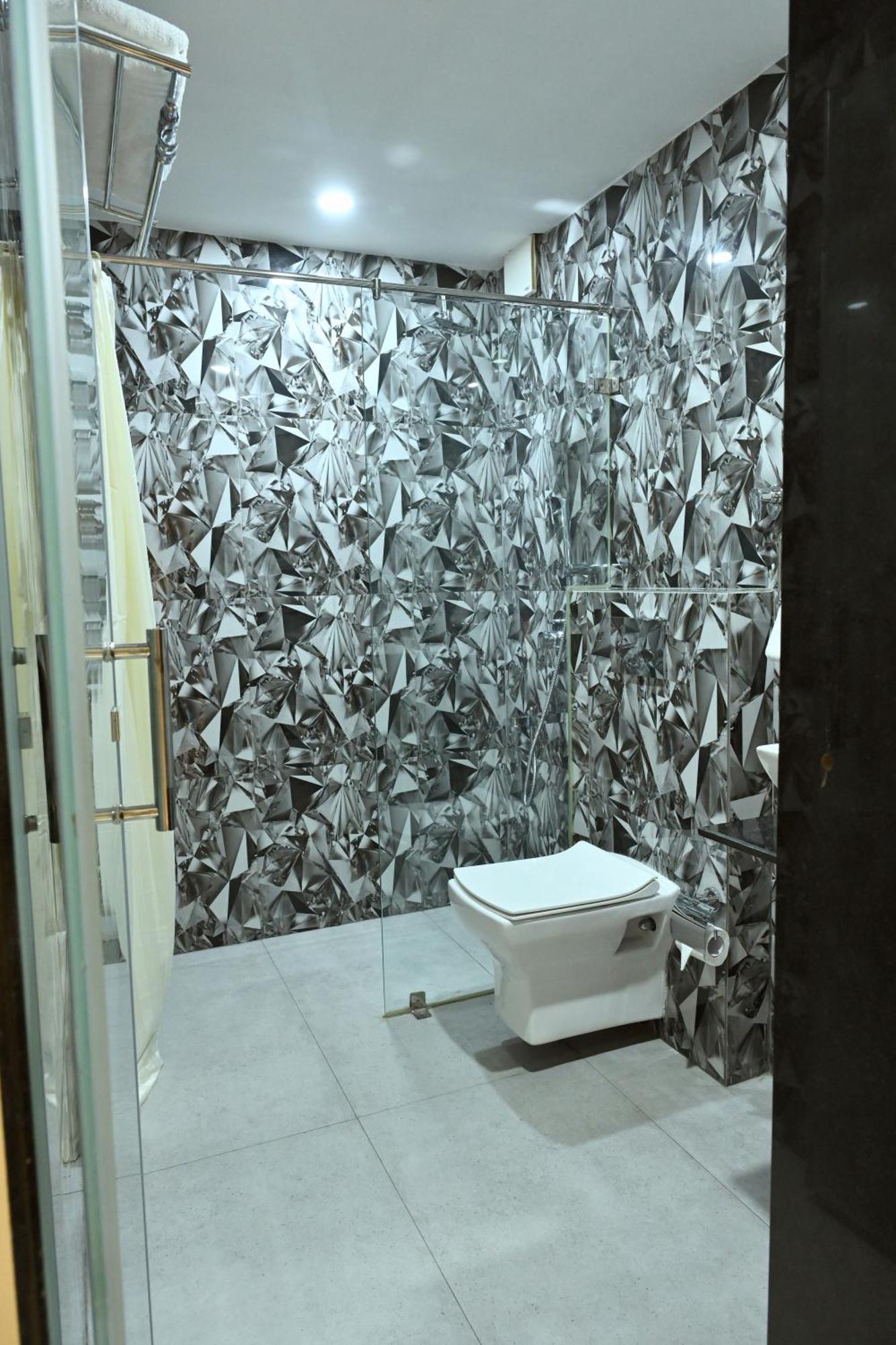 Hotel Trax International Jamshedpur Buitenkant foto