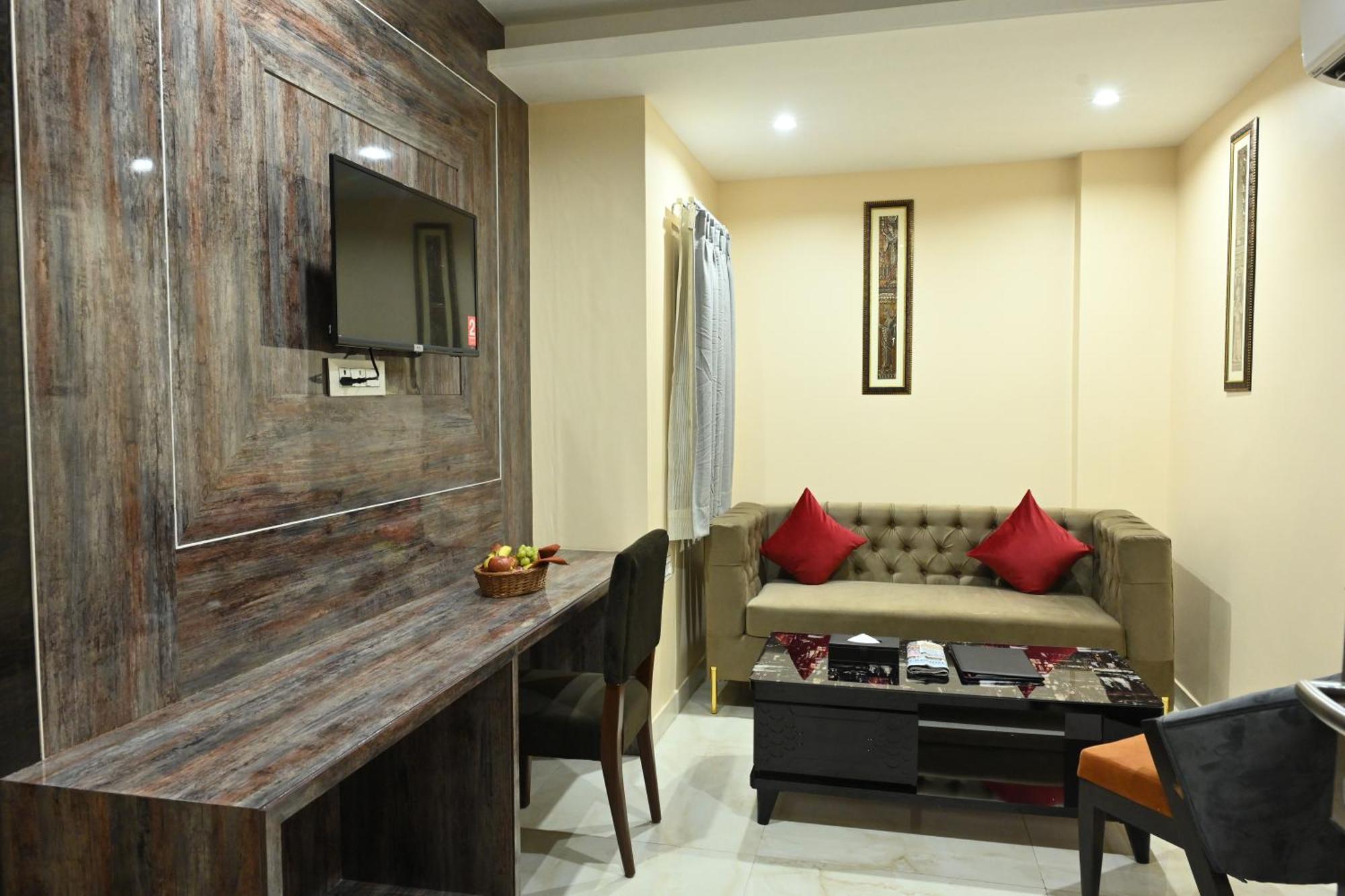 Hotel Trax International Jamshedpur Buitenkant foto