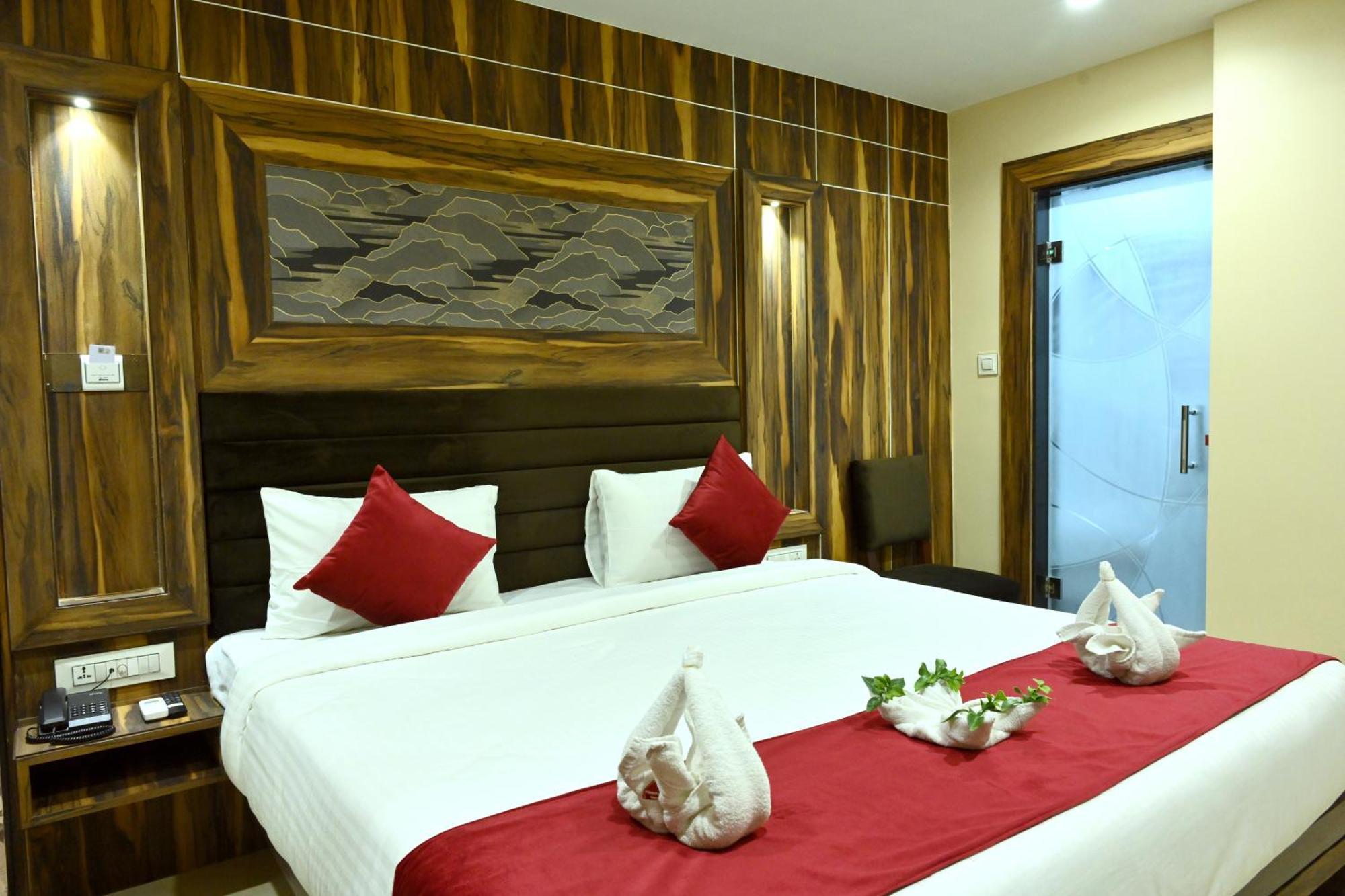 Hotel Trax International Jamshedpur Buitenkant foto