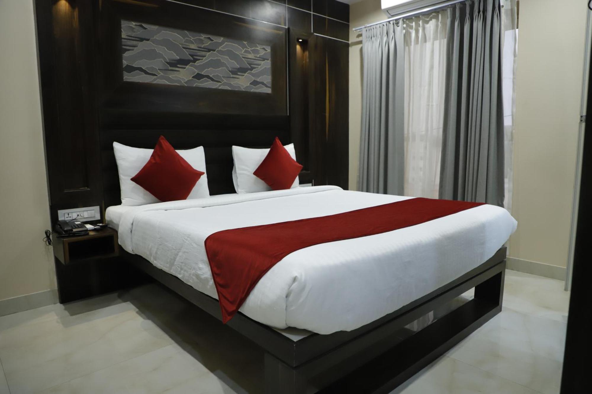 Hotel Trax International Jamshedpur Buitenkant foto
