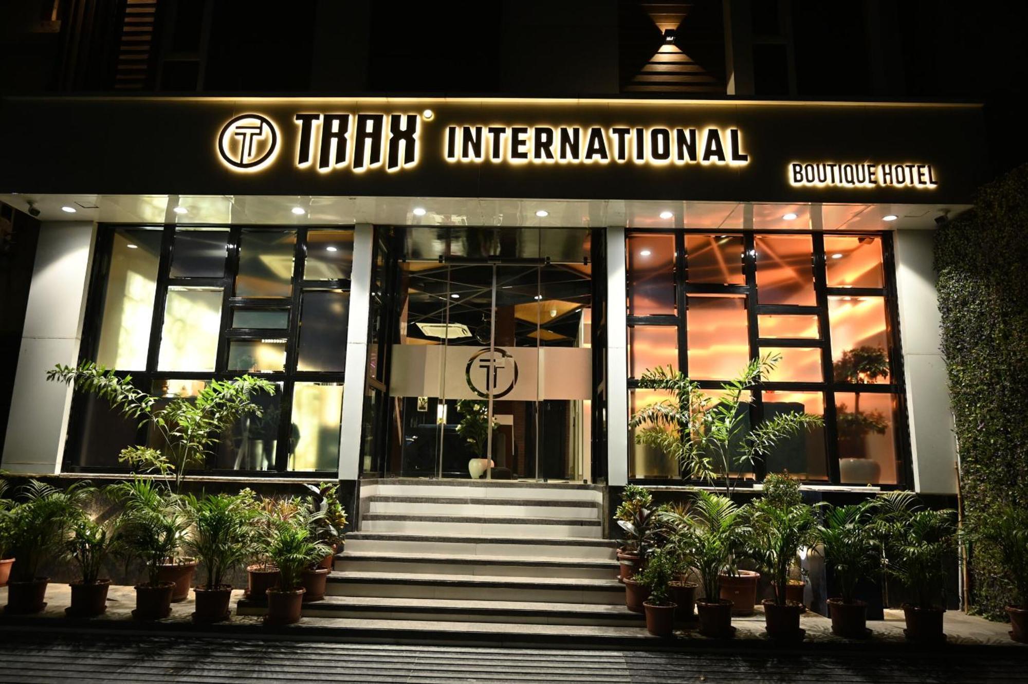 Hotel Trax International Jamshedpur Buitenkant foto